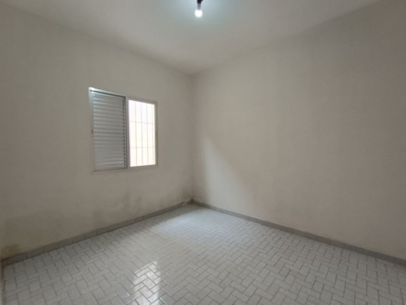 Casa com 2 Quartos para Alugar,  em Mirim - Praia Grande