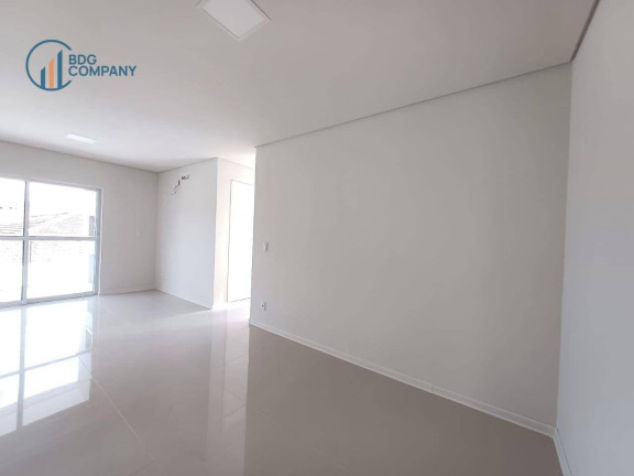 Imagem Apartamento com 2 Quartos para Alugar, 70 m² em Jardim Califórnia - Irati Imagem Apartamento com 2 Quartos para Alugar, 70 m² em Jardim Califórnia - Irati
