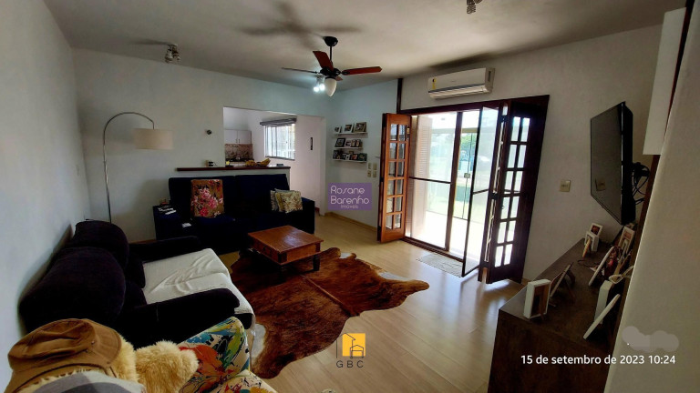 Imagem Casa com 2 Quartos à Venda, 116 m² em Cassino - Rio Grande