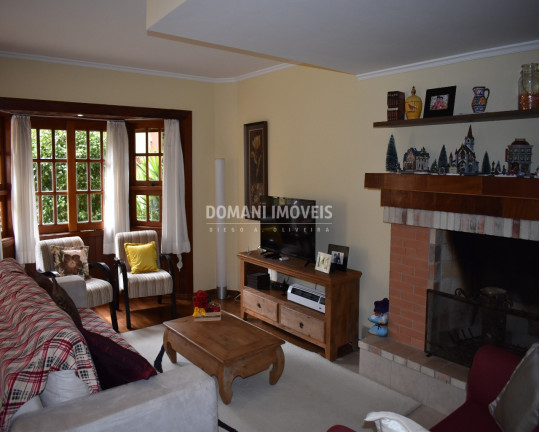 Imagem Casa com 4 Quartos à Venda, 170 m² em Região Da Vila Inglesa - Campos Do Jordão
