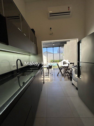 Imagem Casa com 3 Quartos para Temporada,  em Bal. Nereidas - Guaratuba