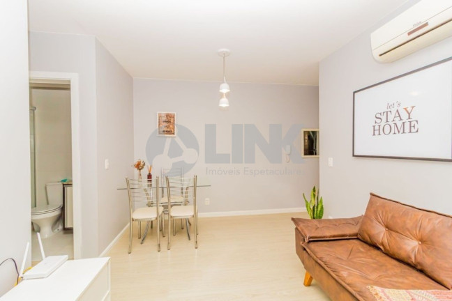 Imagem Apartamento com 2 Quartos à Venda, 67 m² em Jardim Itu - Porto Alegre Imagem Apartamento com 2 Quartos à Venda, 67 m² em Jardim Itu - Porto Alegre