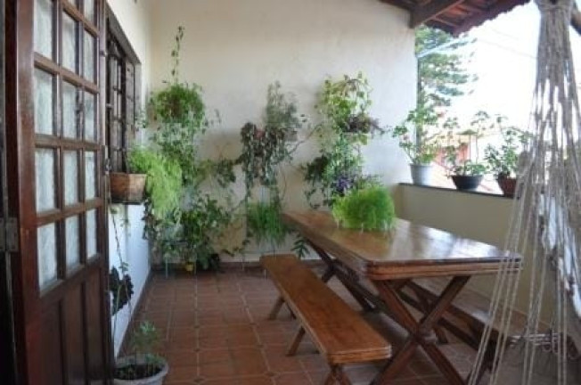 Imagem Sobrado com 3 Quartos à Venda, 325 m² em Moreira César - Pindamonhangaba Imagem Sobrado com 3 Quartos à Venda, 325 m² em Moreira César - Pindamonhangaba