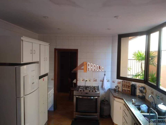 Imagem Sobrado com 4 Quartos à Venda, 350 m² em Jardim Virginia - Guarujá Imagem Sobrado com 4 Quartos à Venda, 350 m² em Jardim Virginia - Guarujá