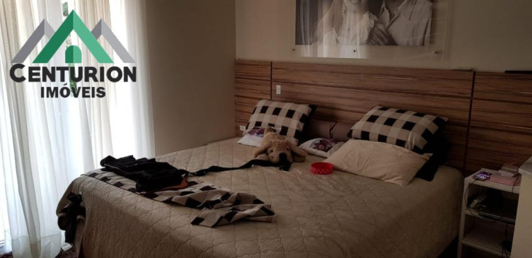 Imagem Casa com 4 Quartos à Venda, 410 m² em Granja Viana - Cotia Imagem Casa com 4 Quartos à Venda, 410 m² em Granja Viana - Cotia