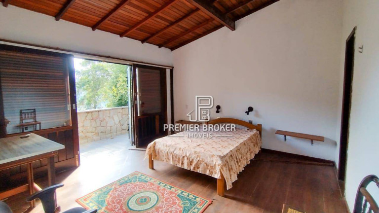 Imagem Casa com 4 Quartos à Venda, 249 m² em Colônia Alpina - Teresópolis