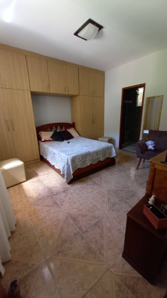 Imagem Casa com 3 Quartos à Venda, em Lagoinha - Nova Friburgo Imagem Casa com 3 Quartos à Venda, em Lagoinha - Nova Friburgo