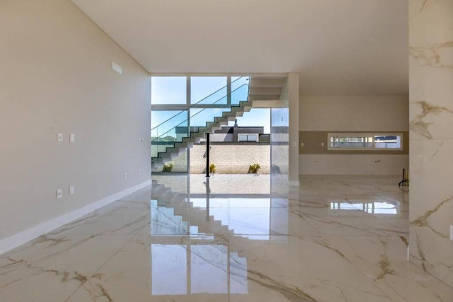 Imagem Casa com 4 Quartos à Venda, 430 m² em Santa Regina - Camboriú Imagem Casa com 4 Quartos à Venda, 430 m² em Santa Regina - Camboriú