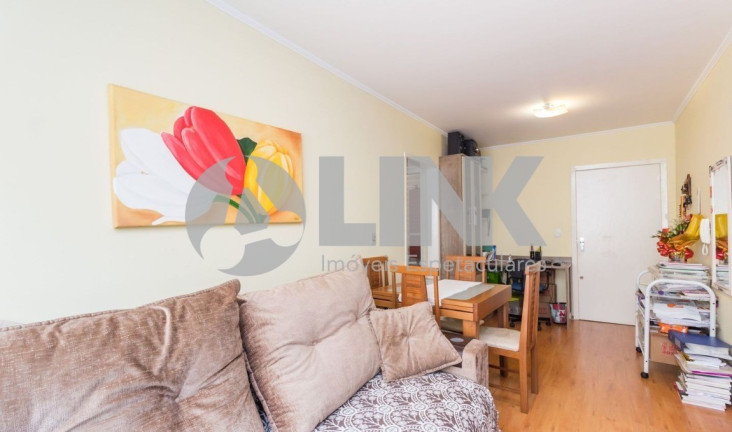 Imagem Apartamento com 1 Quarto à Venda, 42 m² em Cavalhada - Porto Alegre