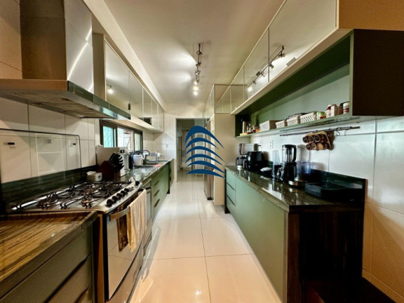 Imagem Imóvel com 4 Quartos à Venda, 308 m² em Barra - Salvador Imagem Imóvel com 4 Quartos à Venda, 308 m² em Barra - Salvador