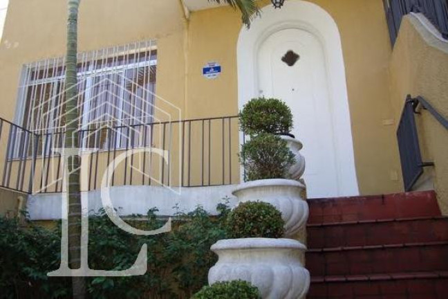 Imagem Casa com 3 Quartos para Alugar, 160 m² em Aclimação - São Paulo