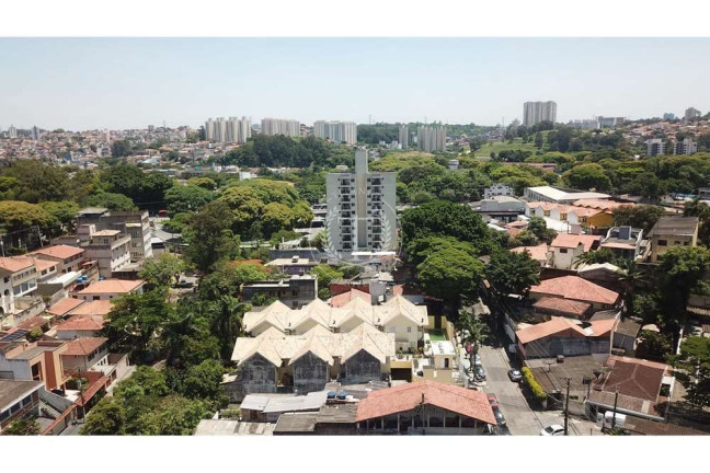 Imagem Casa de Condomínio com 3 Quartos à Venda, 141 m² em Vila Sônia - São Paulo Imagem Casa de Condomínio com 3 Quartos à Venda, 141 m² em Vila Sônia - São Paulo