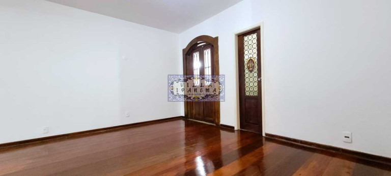Imagem Casa com 5 Quartos à Venda, 300 m² em Jardim Botânico - Rio De Janeiro Imagem Casa com 5 Quartos à Venda, 300 m² em Jardim Botânico - Rio De Janeiro