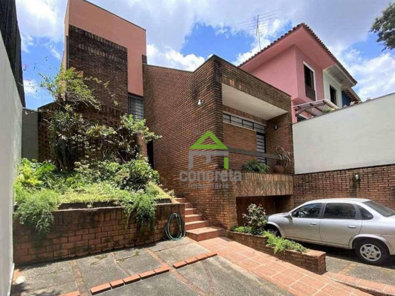 Casa com 3 Quartos à Venda, 210 m² em Jardim Peri Peri - São Paulo