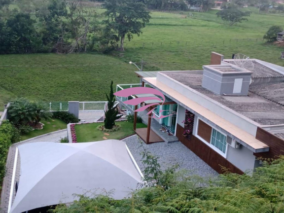Imagem Casa com 3 Quartos à Venda, 380 m² em Sertão Do Trombudo - Itapema Imagem Casa com 3 Quartos à Venda, 380 m² em Sertão Do Trombudo - Itapema