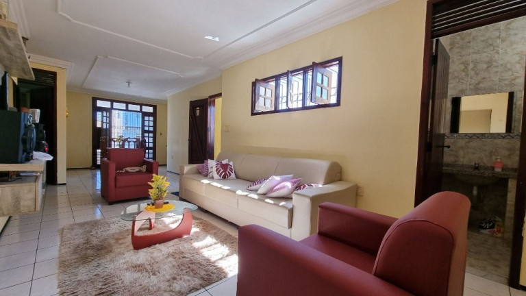 Imagem Casa com 3 Quartos à Venda, 419 m² em Bom Futuro - Fortaleza