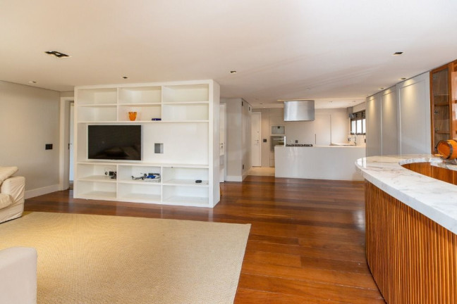 Apartamento com 4 Quartos à Venda, 150 m² em Moema - São Paulo