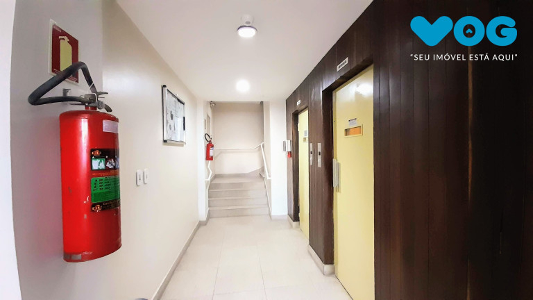 Imagem Imóvel com 1 Quarto à Venda, 30 m² em Centro Histórico - Porto Alegre Imagem Imóvel com 1 Quarto à Venda, 30 m² em Centro Histórico - Porto Alegre
