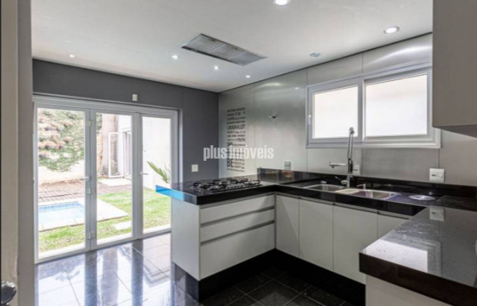 Imagem Casa com 3 Quartos à Venda, 360 m² em Jardim Paulista - São Paulo Imagem Casa com 3 Quartos à Venda, 360 m² em Jardim Paulista - São Paulo