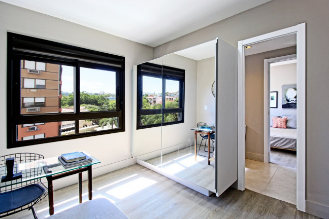Imagem Apartamento com 3 Quartos à Venda, 110 m² em Menino Deus - Porto Alegre Imagem Apartamento com 3 Quartos à Venda, 110 m² em Menino Deus - Porto Alegre