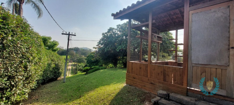 Imagem Chácara com 3 Quartos à Venda, 690 m² em Centro - São Roque