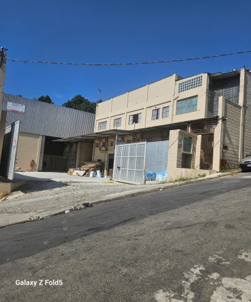 Imóvel Comercial para Alugar, 700 m² em Jardim Colibri - Cotia