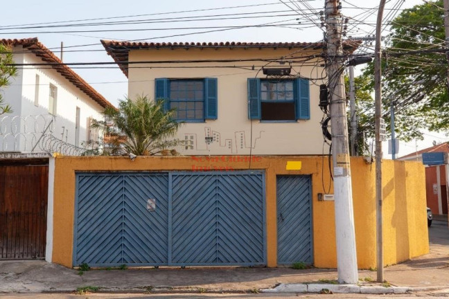 Sobrado com 4 Quartos à Venda, 300 m² em Brooklin - São Paulo