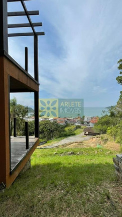Imagem Casa com 13 Quartos à Venda, 119.891 m² em Centro - Porto Belo Imagem Casa com 13 Quartos à Venda, 119.891 m² em Centro - Porto Belo