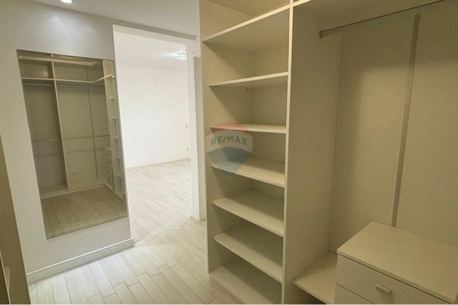 Imagem Apartamento com 4 Quartos à Venda, 217 m² em Barra Da Tijuca - Rio De Janeiro Imagem Apartamento com 4 Quartos à Venda, 217 m² em Barra Da Tijuca - Rio De Janeiro
