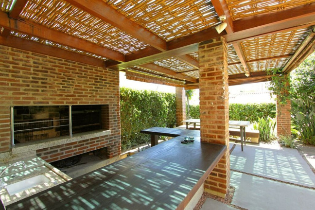 Imagem Casa com 3 Quartos à Venda, 355 m² em Santo Antônio - Porto Alegre