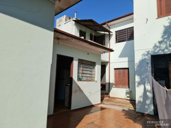 Imagem Casa com 4 Quartos à Venda, 550 m² em Vila Ipojuca - São Paulo Imagem Casa com 4 Quartos à Venda, 550 m² em Vila Ipojuca - São Paulo