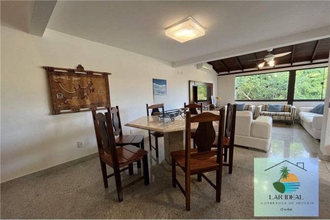 Imagem Casa com 5 Quartos à Venda, em Geribá - Búzios Imagem Casa com 5 Quartos à Venda, em Geribá - Búzios