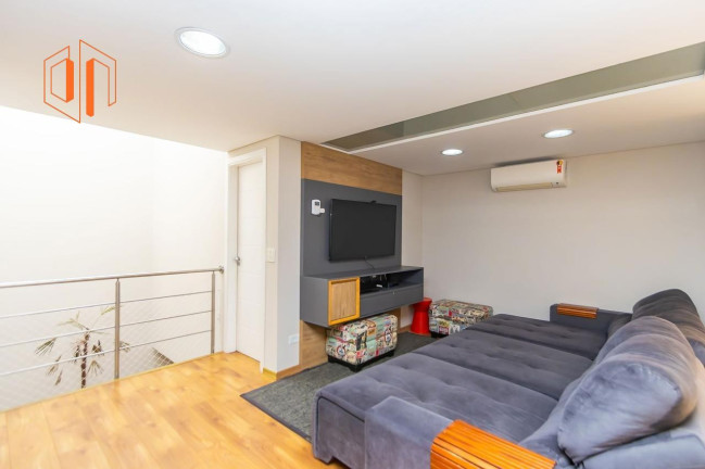 Imagem Casa com 5 Quartos à Venda, 370 m² em Ahú - Curitiba