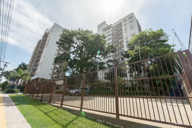 Imagem Apartamento com 2 Quartos à Venda, 87 m² em Teresópolis - Porto Alegre Imagem Apartamento com 2 Quartos à Venda, 87 m² em Teresópolis - Porto Alegre