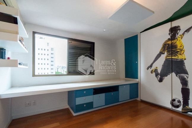 Imagem Imóvel com 3 Quartos à Venda, 389 m² em Moema - São Paulo Imagem Imóvel com 3 Quartos à Venda, 389 m² em Moema - São Paulo