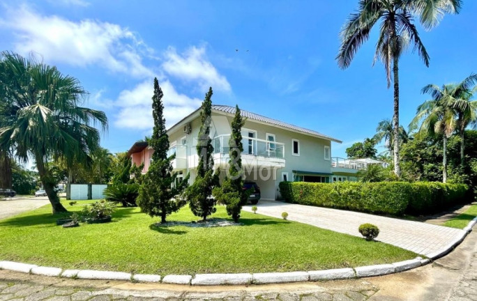 Casa com 4 Quartos à Venda, 630 m² em Enseada - Guarujá