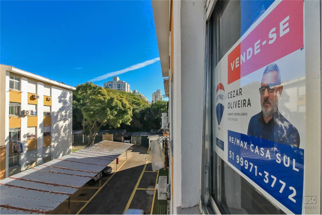 Imagem Imóvel com 1 Quarto à Venda, em Vila Nova - Porto Alegre Imagem Imóvel com 1 Quarto à Venda, em Vila Nova - Porto Alegre