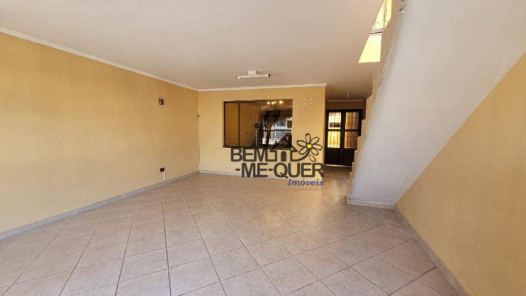 Sobrado com 3 Quartos à Venda, 200 m² em Conjunto Residencial Vista Verde - São Paulo