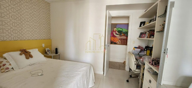 Imagem Imóvel com 4 Quartos à Venda, 181 m² em Pituba - Salvador Imagem Imóvel com 4 Quartos à Venda, 181 m² em Pituba - Salvador