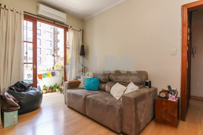 Imagem Apartamento com 2 Quartos à Venda, 68 m² em Menino Deus - Porto Alegre Imagem Apartamento com 2 Quartos à Venda, 68 m² em Menino Deus - Porto Alegre