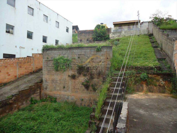 Imagem Casa com 3 Quartos à Venda, 217 m² em Paulo Vi - Belo Horizonte Imagem Casa com 3 Quartos à Venda, 217 m² em Paulo Vi - Belo Horizonte