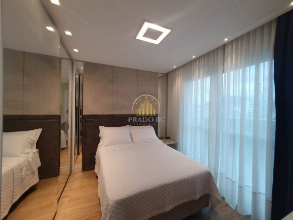 Imagem Apartamento com 3 Quartos à Venda, 10 m² em Centro - Balneário Camboriú