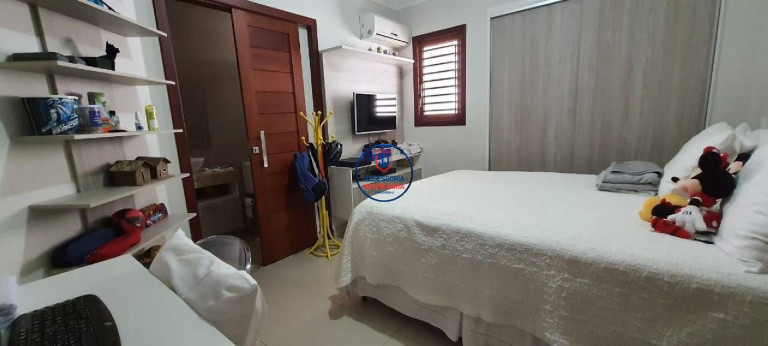 Imagem Casa com 3 Quartos para Alugar ou Temporada, 240 m² em Nova Parnamirim - Parnamirim