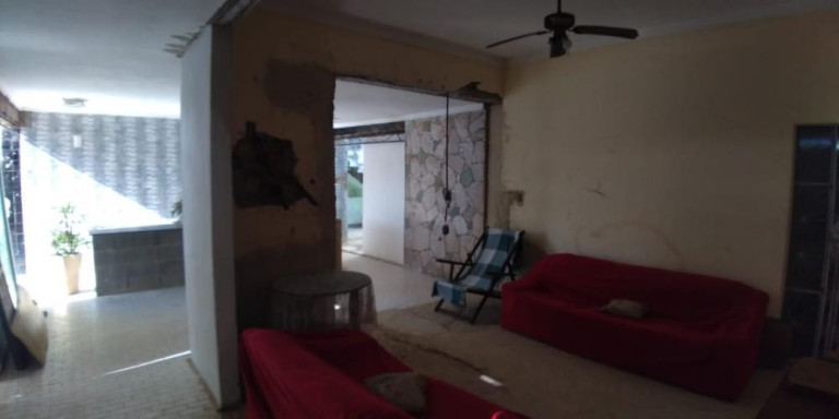 Imagem Imóvel com 3 Quartos à Venda, 316 m² em Campo Grande - Rio De Janeiro