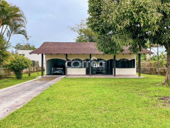 Imagem Casa com 3 Quartos à Venda, 660 m² em Costeira - Balneário Barra Do Sul Imagem Casa com 3 Quartos à Venda, 660 m² em Costeira - Balneário Barra Do Sul