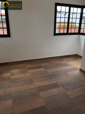 Imagem Casa com 3 Quartos à Venda, em Centro - Sarzedo Imagem Casa com 3 Quartos à Venda, em Centro - Sarzedo