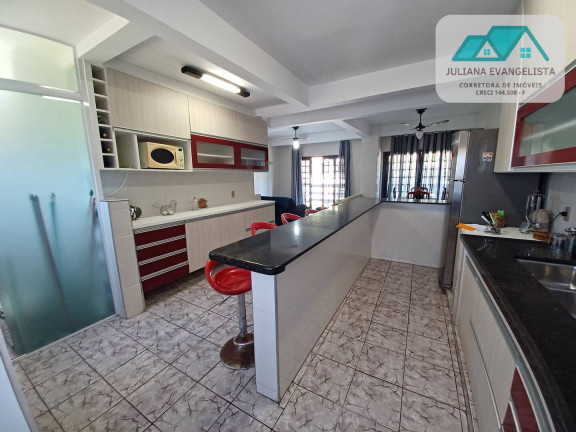Foto do imóvel Casa com 3 Quartos à Venda, 100 m² em Sumaré - Caraguatatuba