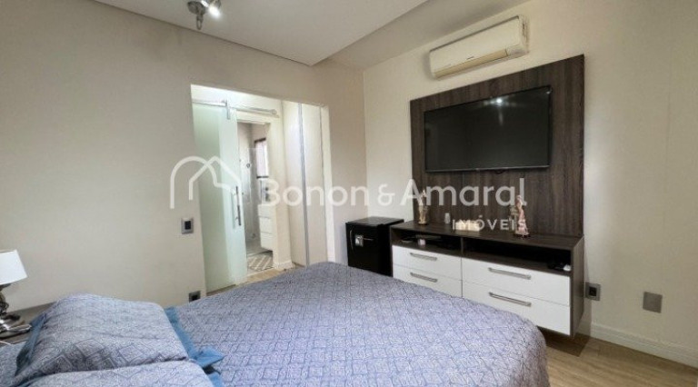 Imagem Casa de Condomínio com 3 Quartos à Venda, 300 m² em Parque Rural Fazenda Santa Cândida - Campinas Imagem Casa de Condomínio com 3 Quartos à Venda, 300 m² em Parque Rural Fazenda Santa Cândida - Campinas