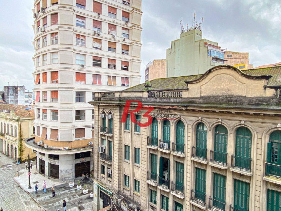 Sala Comercial à Venda ou Locação, 62 m² em Centro - Santos
