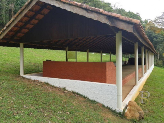 Imagem Fazenda à Venda, 200 m² em Corumbá - Mairiporã Imagem Fazenda à Venda, 200 m² em Corumbá - Mairiporã
